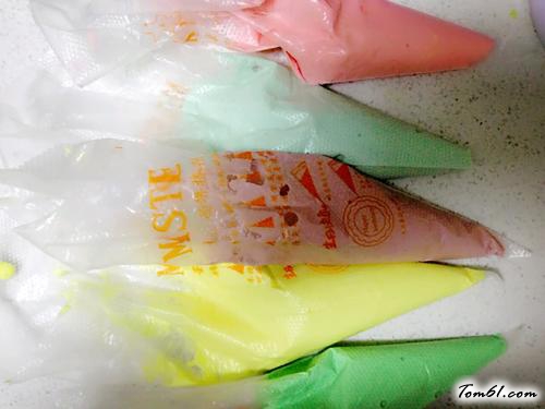 【彩虹蛋糕卷】