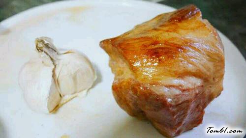 【烤肉佐土豆泥】