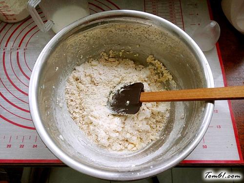 【高纤维粗粮饼干】