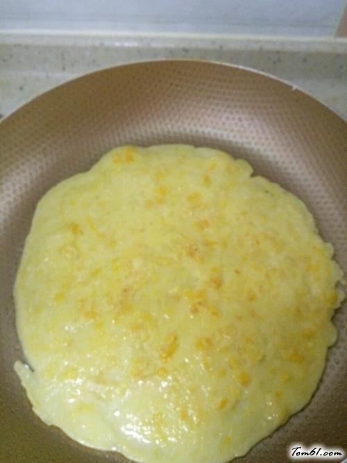 【鸡蛋玉米饼】
