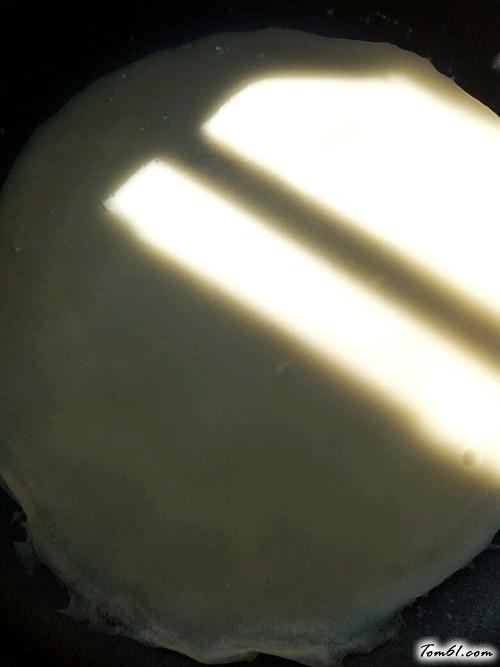 【鸡蛋葱花饼】