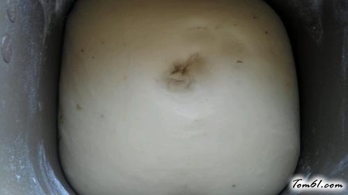 【卡仕达香蕉肉松面包】