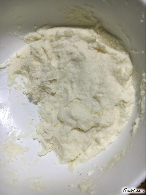 【蔓越莓椰丝乳酪球】