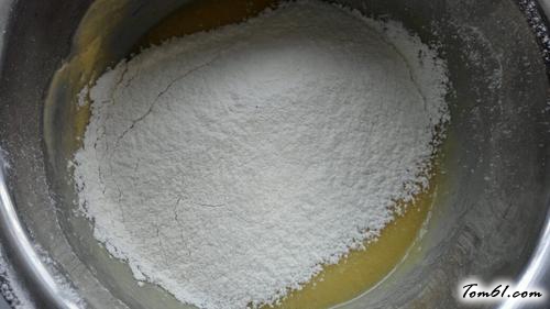 【蓝莓蜂蜜马芬】