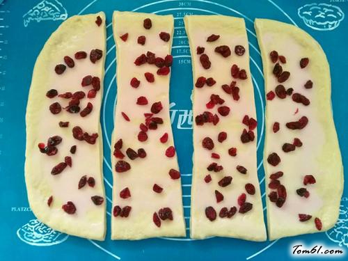 【酸奶蔓越莓手撕包】