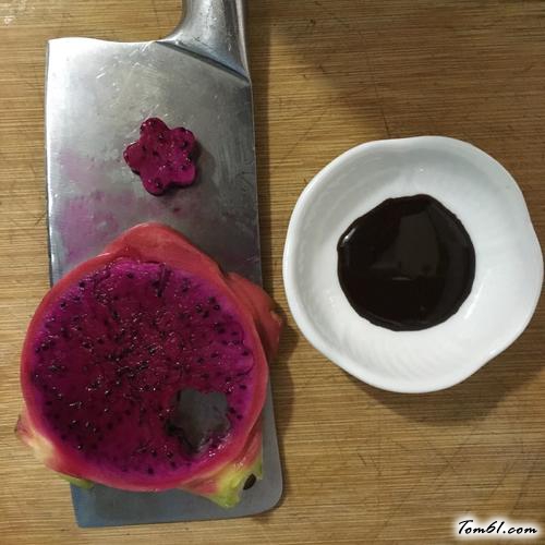 【火龙果梅花树】