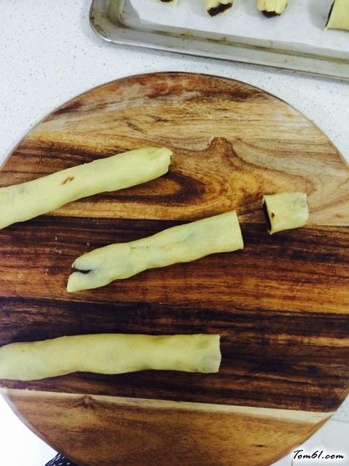 【红豆沙一口酥】