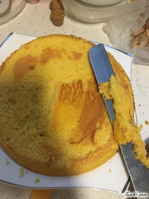 【♥️火龙果慕斯蛋糕】