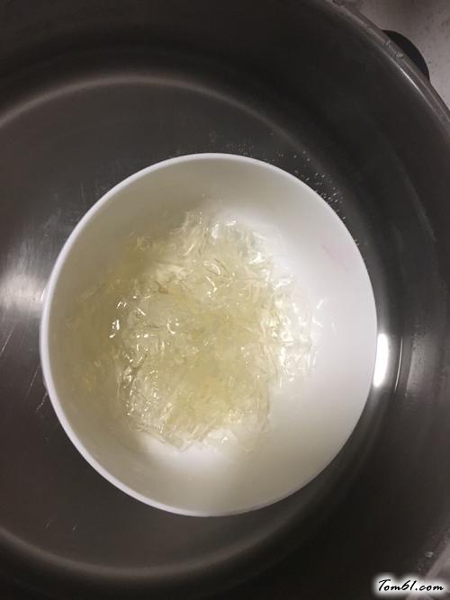 【♥️火龙果慕斯蛋糕】