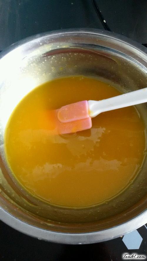 【芒果芝士慕斯】