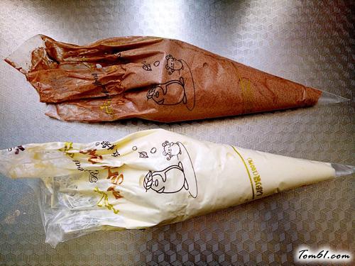 【沙拉肉松双色海绵蛋糕卷】