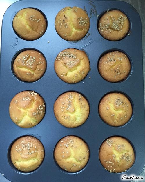 【脆皮芝麻老式蛋糕】