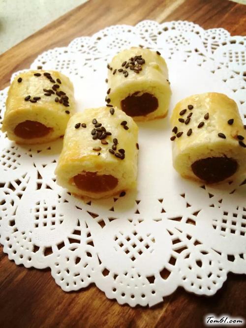 【红豆沙一口酥】