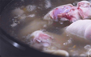 【橙香猪蹄】焯水