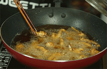 【紫金凤爪】捞出