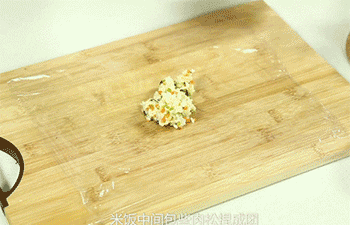 【饭团】加入肉松