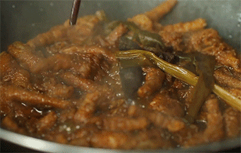 【紫金凤爪】捞出