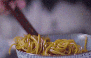 【葱油面】搅拌
