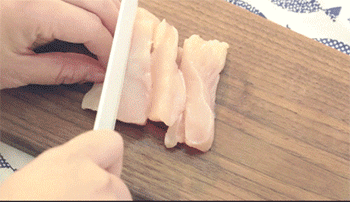 【苹果鸡肉烩】切鸡肉