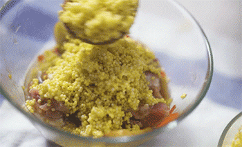 【小米蒸排骨】拌小米