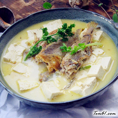 小黄鱼豆腐汤的做法