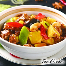 土豆烧牛肉的做法