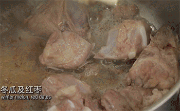 【冬瓜炖排骨】加冬瓜