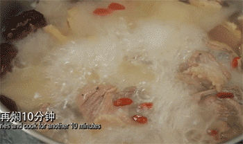 【冬瓜炖排骨】焖