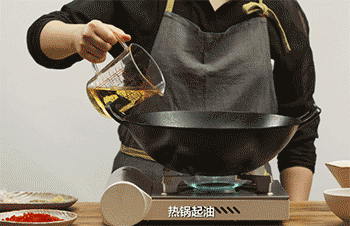 【香辣蟹】煸炒