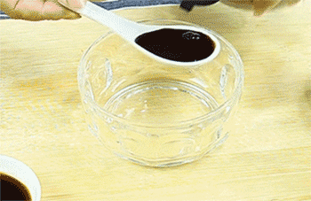 【虎皮尖椒】调酱料