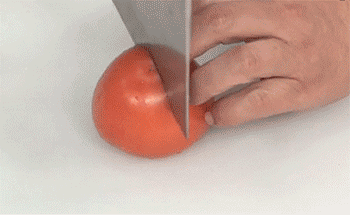 【番茄牛腩】切西红柿