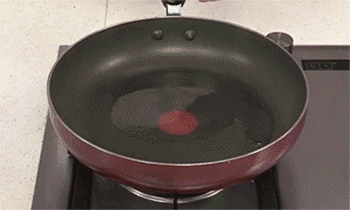 【番茄牛腩】爆香