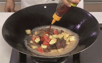 【土豆烧牛肉】加番茄酱