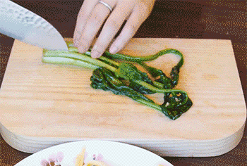 【紫菜包饭】切菠菜