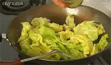 【手撕包菜】炒卷心菜