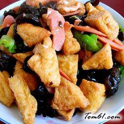 火腿木耳炒豆腐的做法