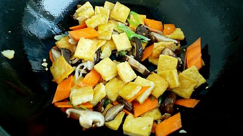 【家常溜豆腐】