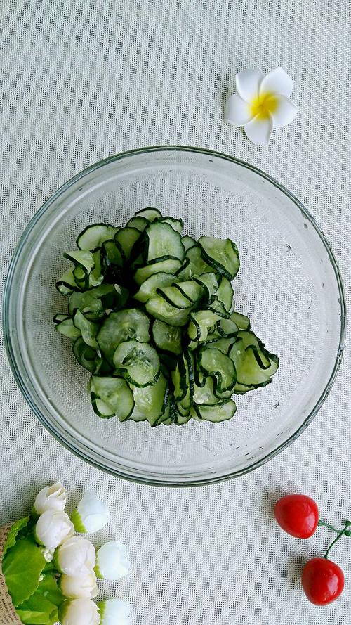 【香脆炒黄瓜】