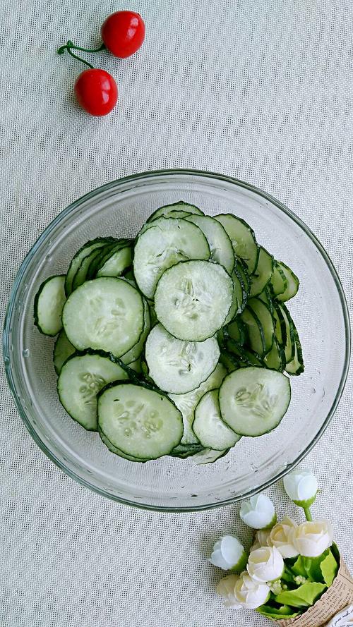 【香脆炒黄瓜】
