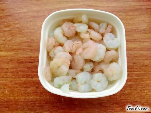 【芦笋拌虾仁】