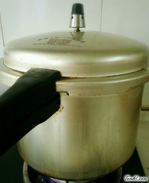 【自制猪皮冻】