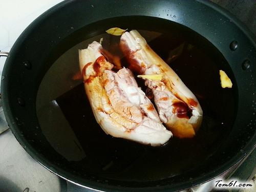 【蒜泥卤肉】