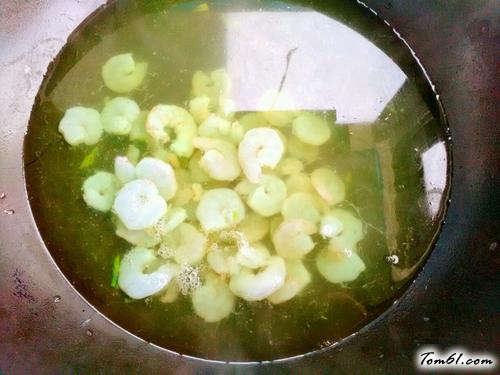 【芦笋拌虾仁】