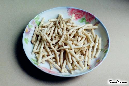 【凉拌折耳根】