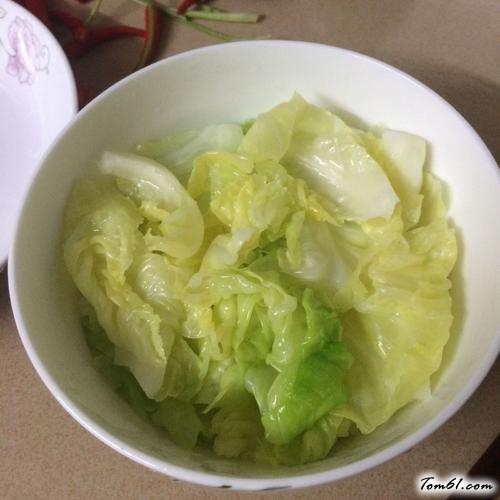 【炝拌圆白菜】