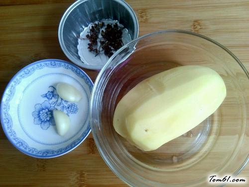 【凉拌土豆丝】