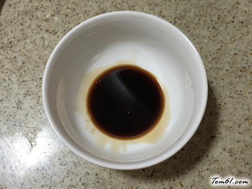 【凉拌手撕茄子】