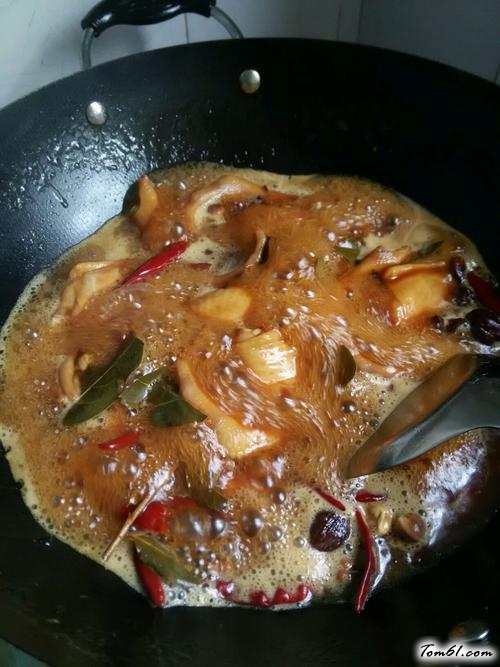 【卤鸭掌】