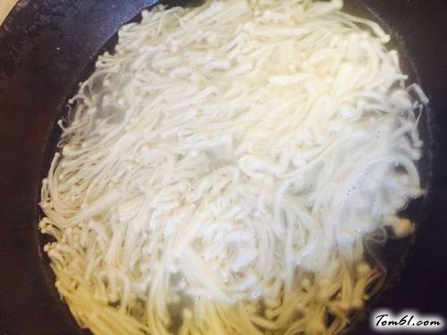 【凉拌金针菇】