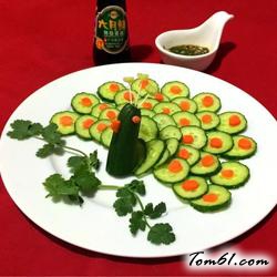 孔雀开屏～凉拌黄瓜片的做法